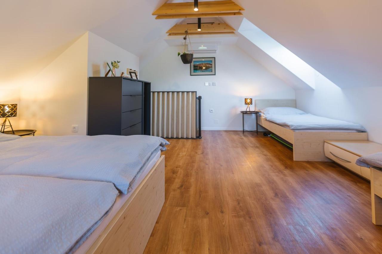 Ferienwohnung Maple & Pine Bled Exterior foto